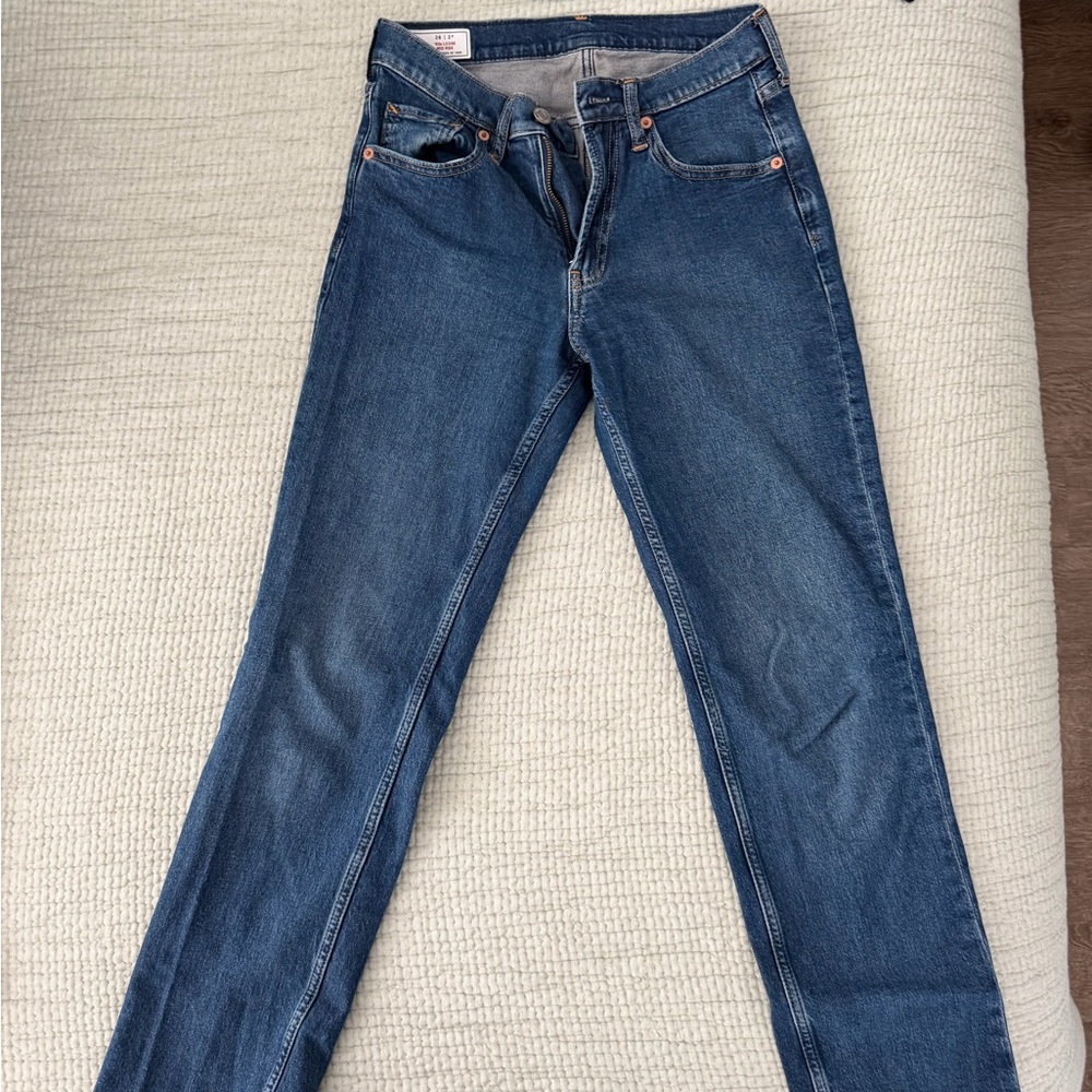 GAP Women's Straight Leg Jeans - Medium Blue Wash